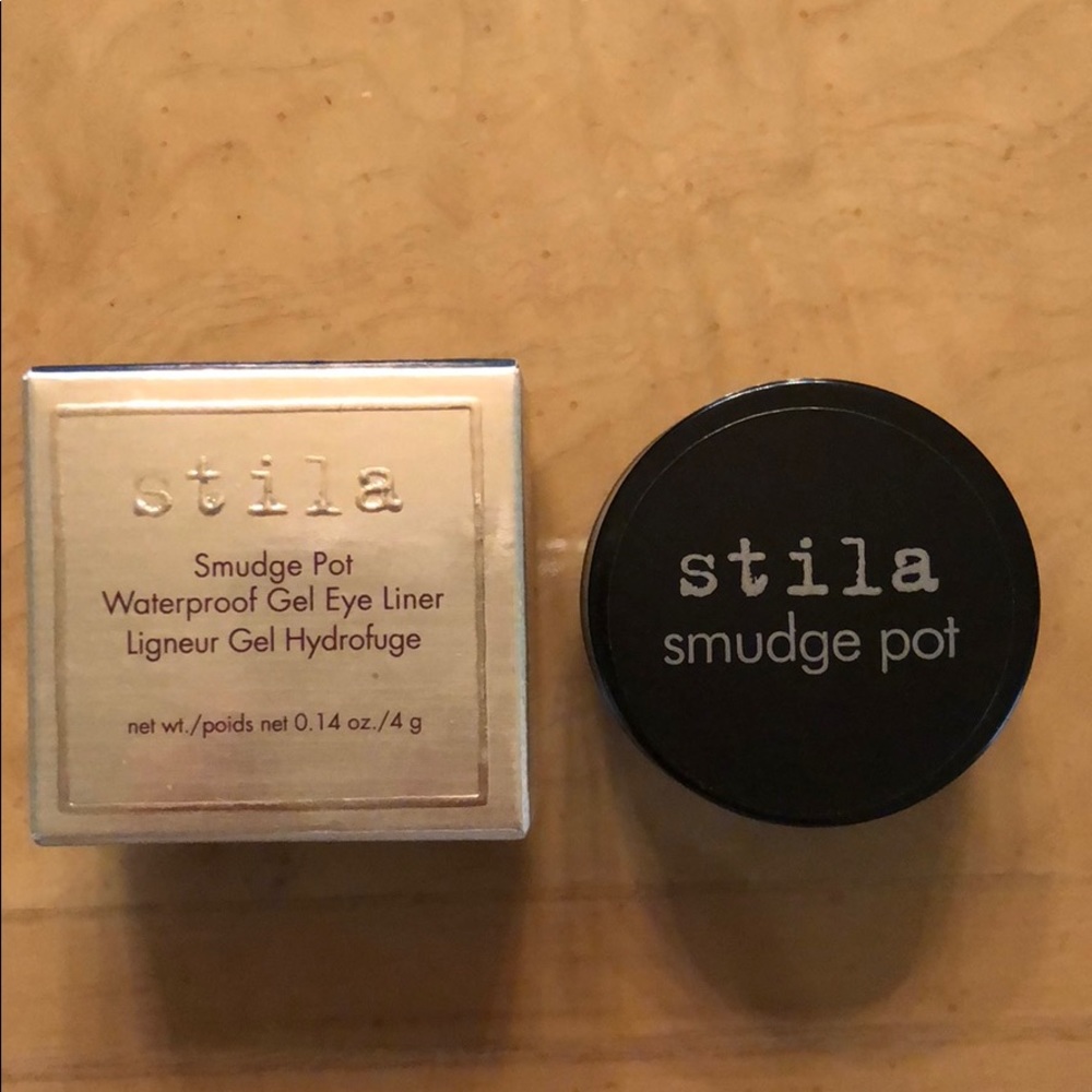 Stila smudgepot eyeliner